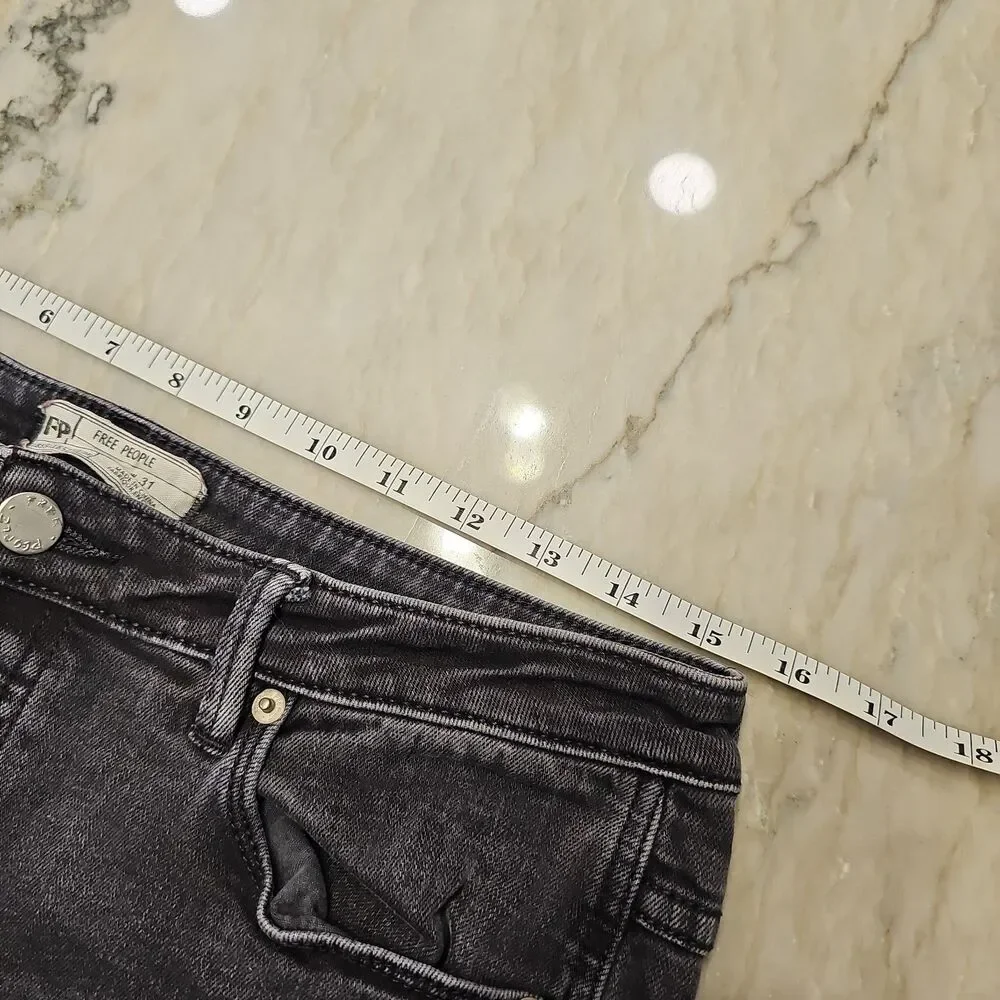 Free People Women's Black Gray Skinny Ankle Mid-Rise Stretch Denim Jeans Sz 31